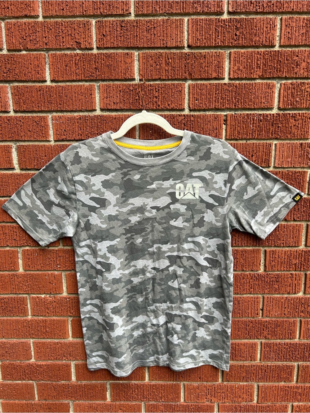 CAT Caterpillar Grey Camo Graphic Tee Youth Large 14/16 Workwear Shirt